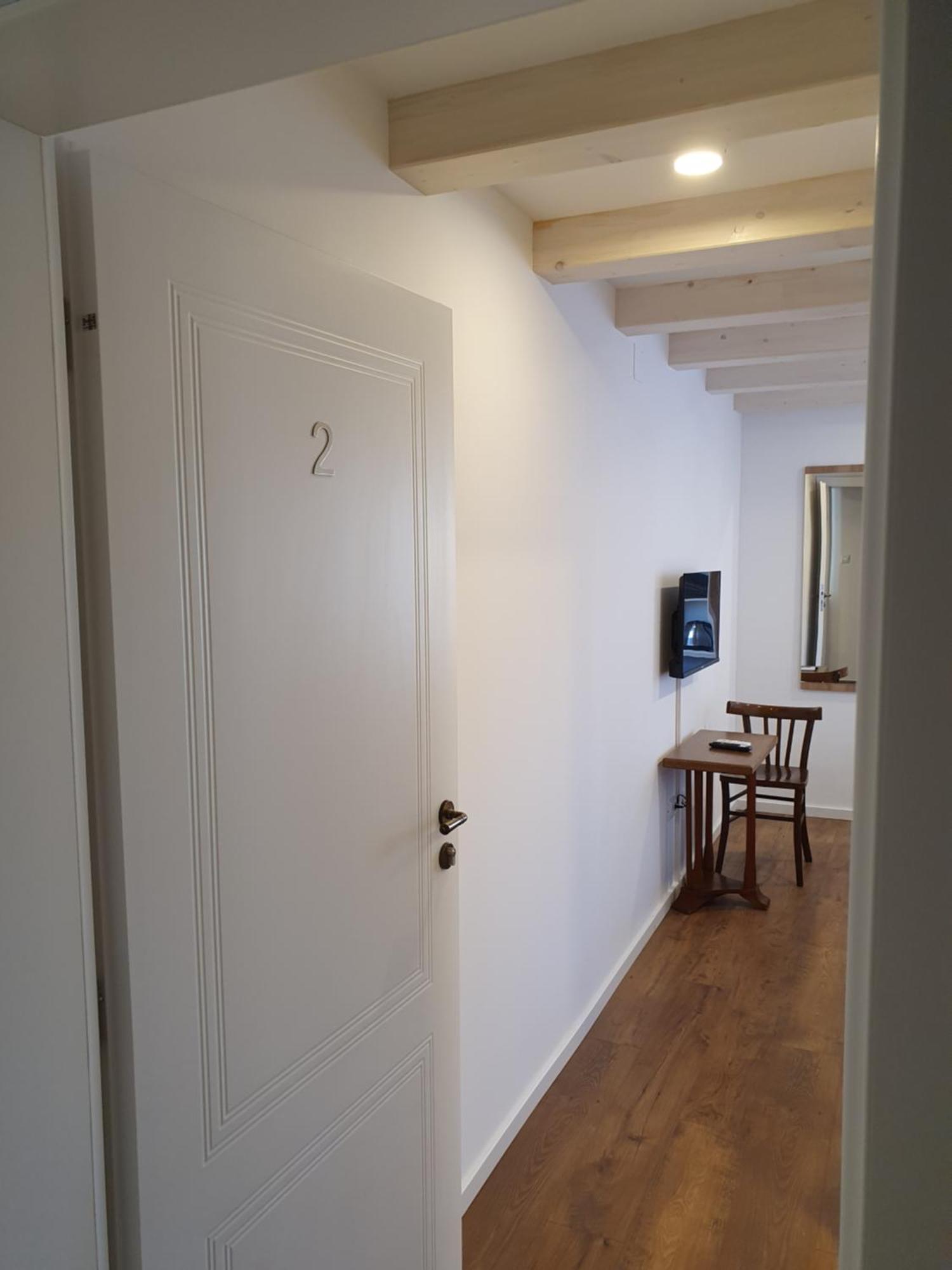 Room Cs 茨雷斯 外观 照片